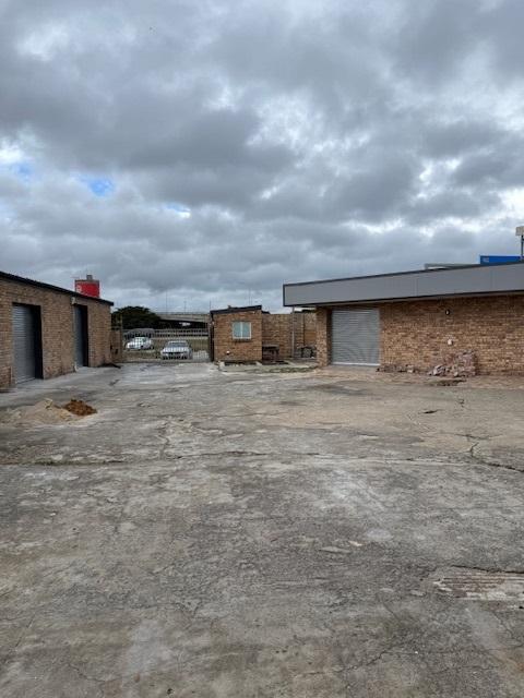 Commercial Property for Sale in Sidwell Eastern Cape